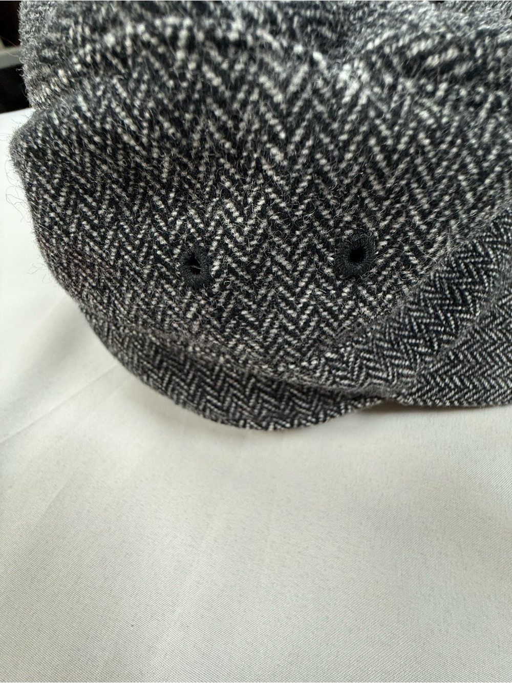 Kangol Black & White Herringbone Cadet Cap - Picture 4 of 6
